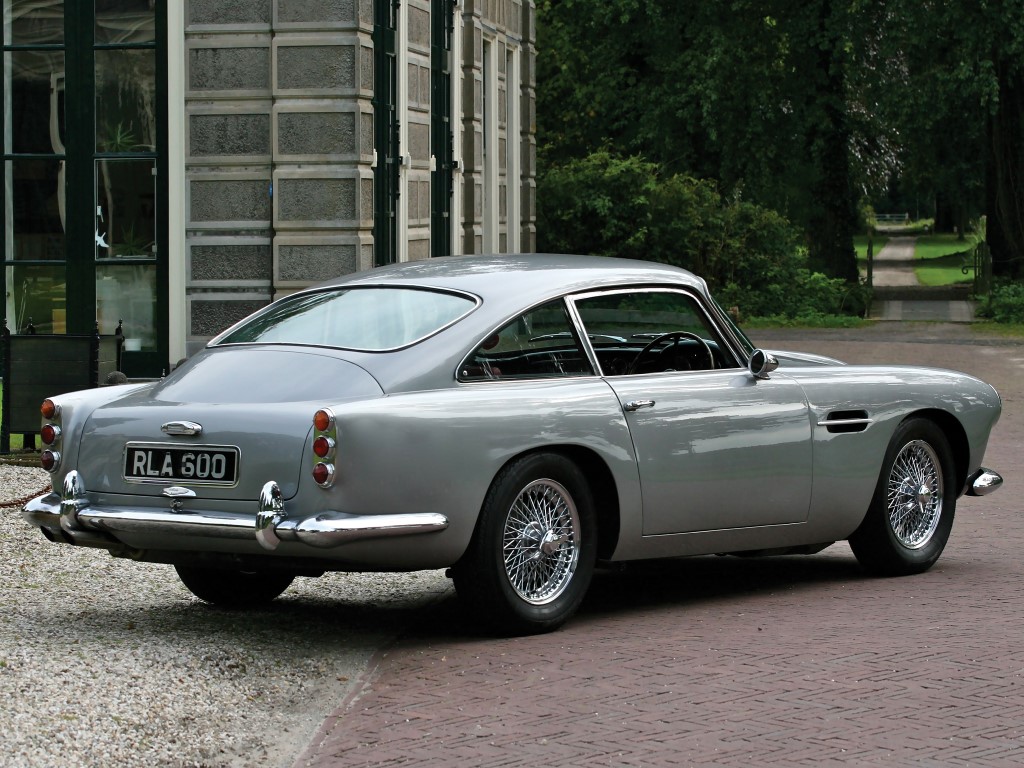 Aston Martin DB4 3.7 L6 (Manual)